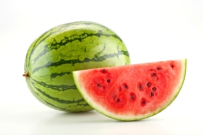 8 Low-Sugar Fruits That Won’t Cause Blood Sugar Spikes